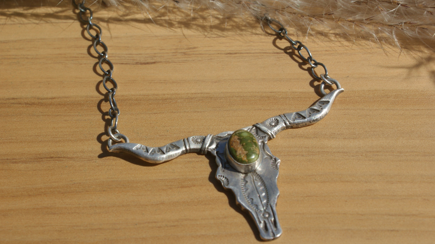 The Lumi Ash Necklace