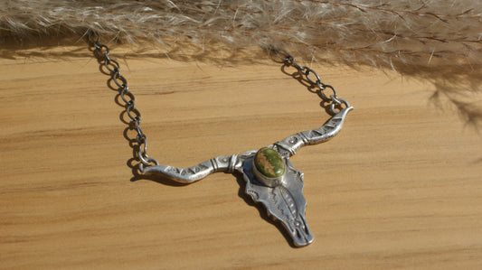 The Lumi Ash Necklace