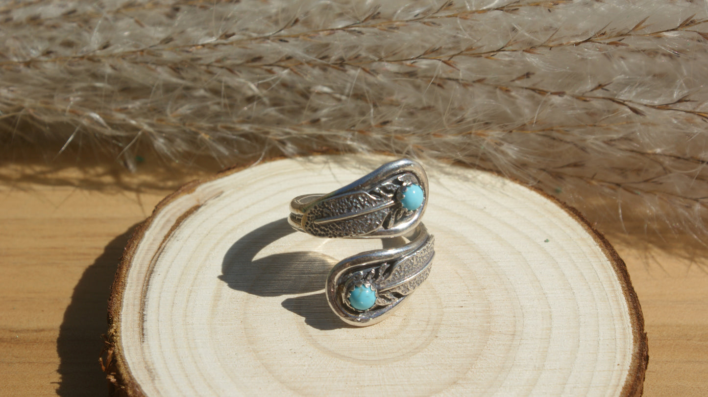 The Miri Cove Ring