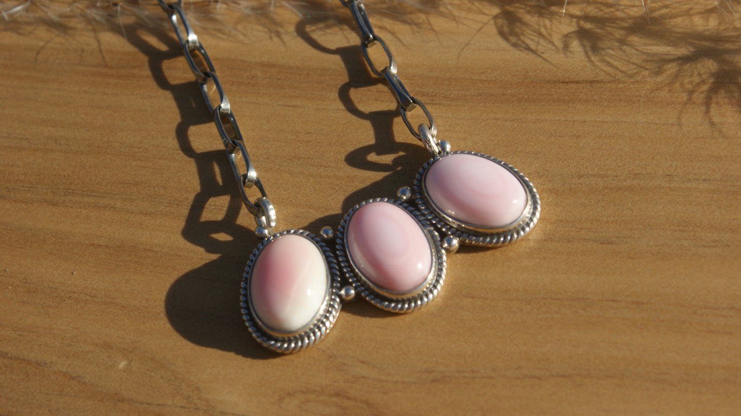 The Willa Rose Necklace