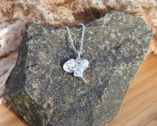 The Bryer Pendant